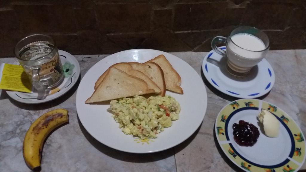 Hospedaje Dannita B&B Jipijapa Zewnętrze zdjęcie